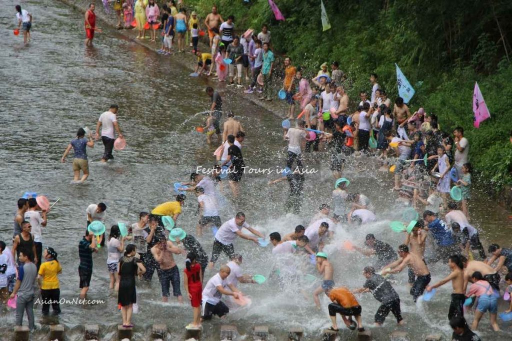 Festival tours in asia