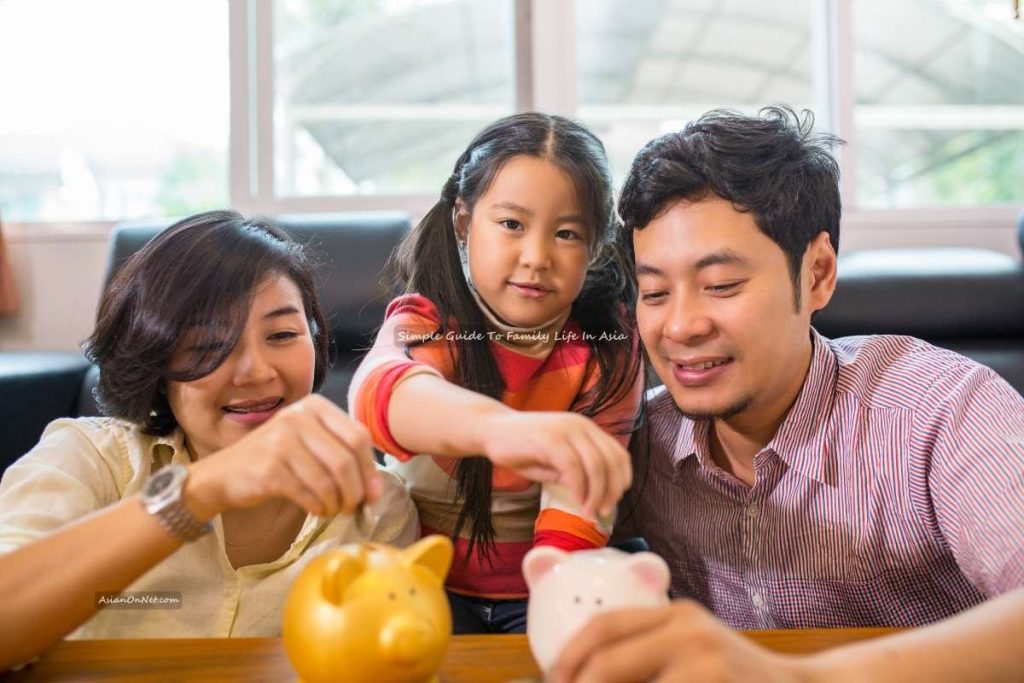 Simple Guide To Family Life In Asia